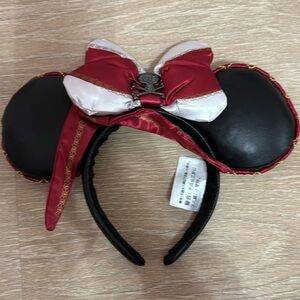 minnie mouse pirate ears 🏴‍☠️